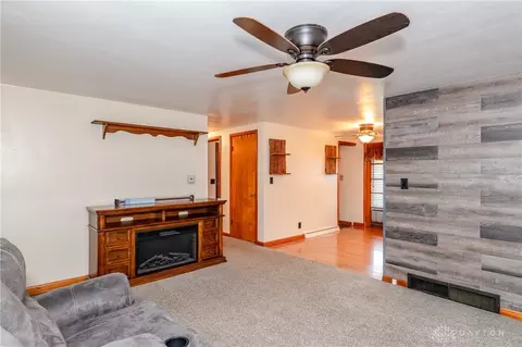 38 N Douglas Ave, Springfield, OH 45503 photo 8
