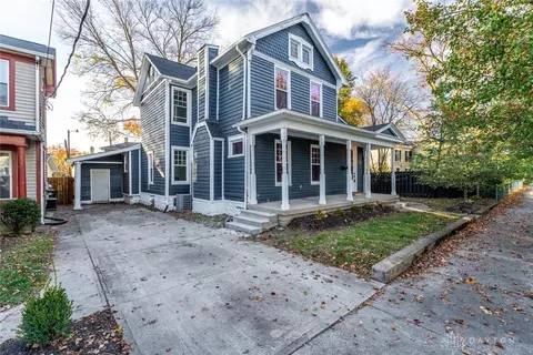 220 Yankee Rd, Middletown, OH 45044