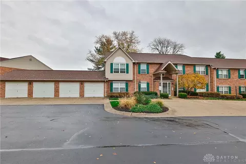 8851 Carrousel Park Cir #5, Colerain Township, OH 45251