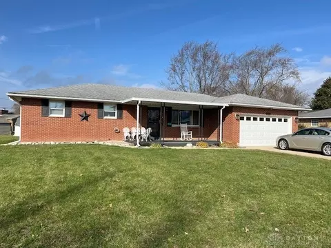 216 Eaton Ave, Eaton, OH 45320