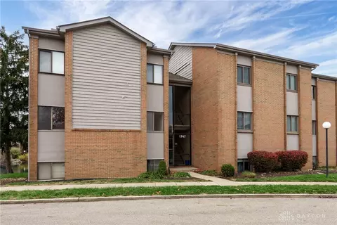 1747 Running Brook Trl #B, Dayton, OH 45449