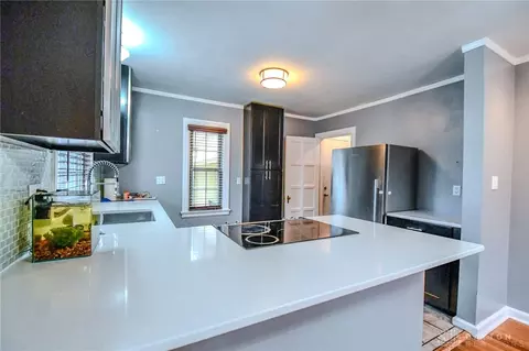 Kitchen - 1401 Abingdon Rd, Kettering, OH 45409 photo 3 of 3