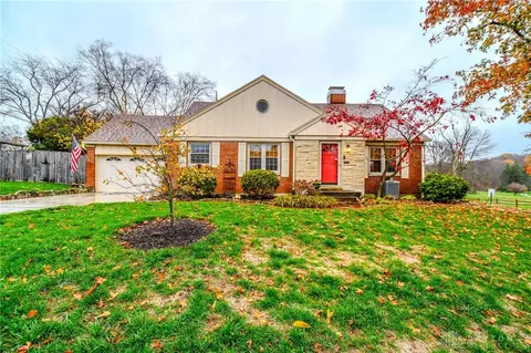 1401 Abingdon Rd, Kettering, OH 45409