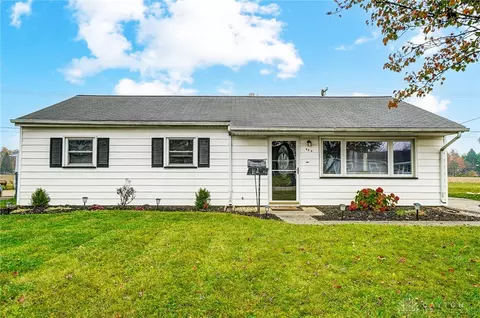 409 Glenwood Ave, Piqua, OH 45356