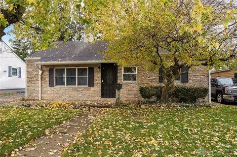 443 S 8th St, Miamisburg, OH 45342