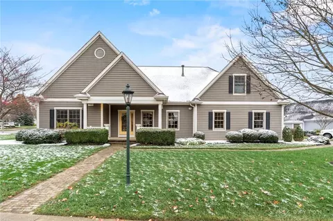 1318 Homestead Dr, Xenia, OH 45385