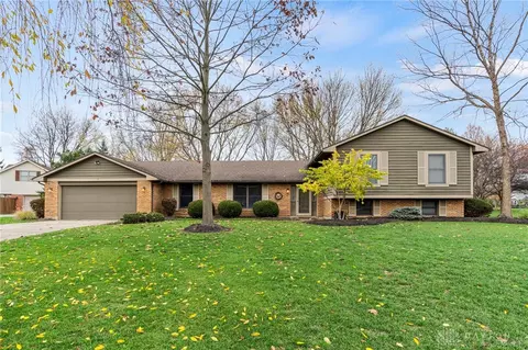 2619 Gentle Wind Pt, Washington Township, OH 45458