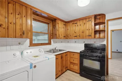 1536 Barney Ave, Kettering, OH 45420 photo 12