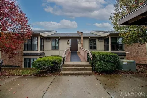 6135 Fairfield Rd #21, Oxford, OH 45056