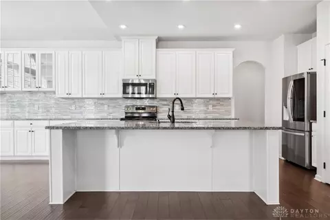 Kitchen - 603 Foxtail Ct, Troy, OH 45373 photo 3 of 4