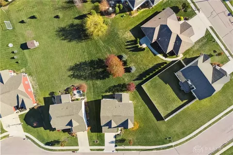 View/Area - 603 Foxtail Ct, Troy, OH 45373 photo 8 of 9