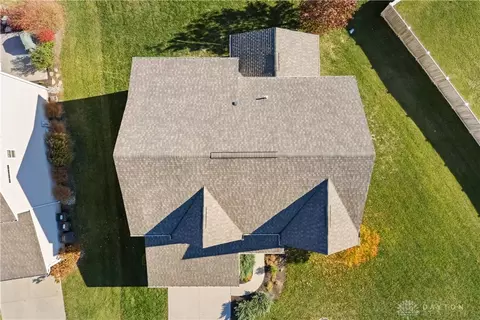View/Area - 603 Foxtail Ct, Troy, OH 45373 photo 7 of 9