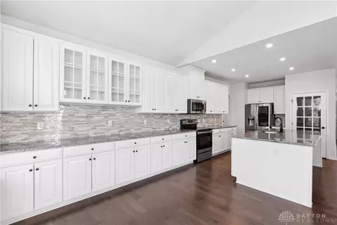 Kitchen - 603 Foxtail Ct, Troy, OH 45373 photo 2 of 4