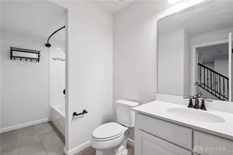 Bath - 603 Foxtail Ct, Troy, OH 45373 photo 7 of 8