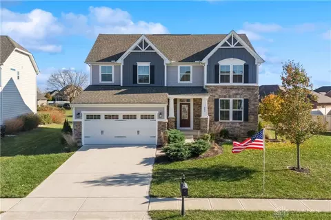 603 Foxtail Ct, Troy, OH 45373
