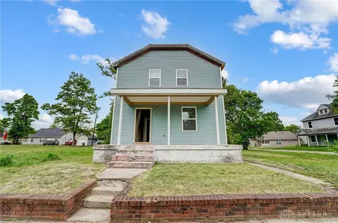 424 College St, Dayton, OH 45402
