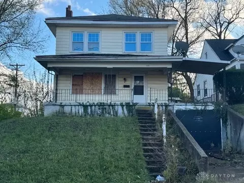 136 Pointview Ave, Dayton, OH 45405