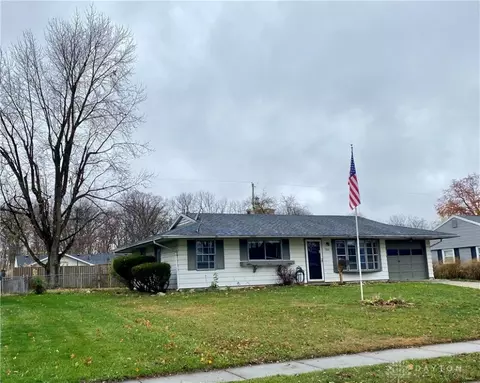 3215 Glouster St, Springfield, OH 45503