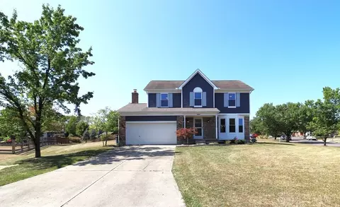 8851 Green Valley Ct, West Chester, OH 45069