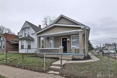 327 Moore St, Middletown, OH 45044