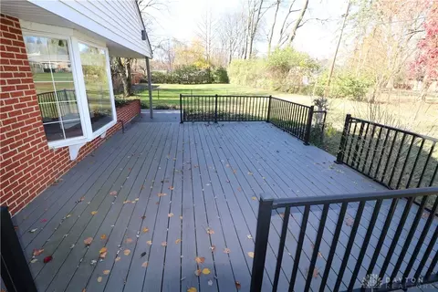 533 Deptford Ave, Centerville, OH 45429 photo 8