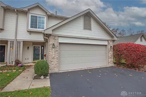 8591 Timber Park Dr, Washington Township, OH 45458