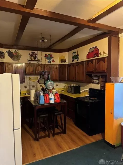 Kitchen - 972 S Main St, Franklin, OH 45005 photo 1 of 1