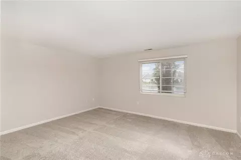 Bedroom - 1738 Yardley Cir, Dayton, OH 45459 photo 6 of 8