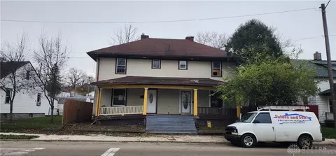 807-809 E Coumbia, Springfield, OH 45503