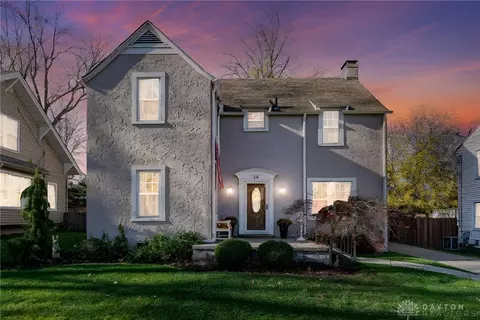20 Ardmore Dr, Middletown, OH 45042