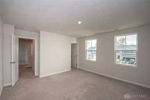 Bedroom - 190 Chesapeake Cir, Springfield, OH 45505 photo 1 of 8