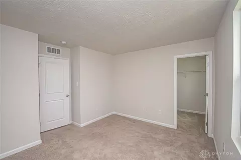 Bedroom - 190 Chesapeake Cir, Springfield, OH 45505 photo 8 of 8