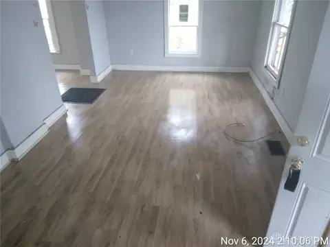 Living - 1811 Hillside Ave, Springfield, OH 45503 photo 2 of 2