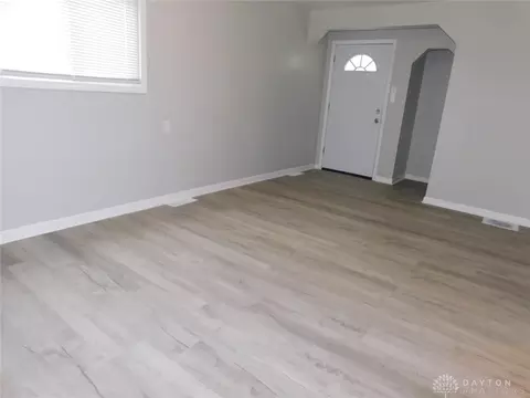 1729 W Mulberry St, Springfield, OH 45506 photo 3