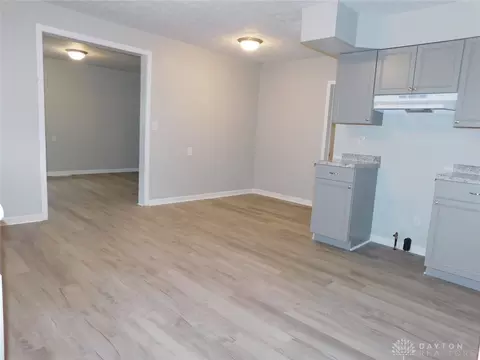 1729 W Mulberry St, Springfield, OH 45506 photo 6