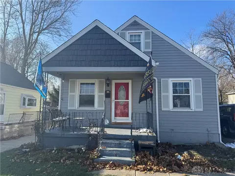 3029 Larue Dr, Dayton, OH 45429