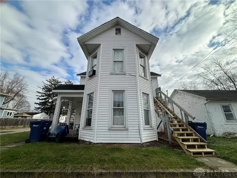 303 S Roosevelt Ave, Piqua, OH 45356