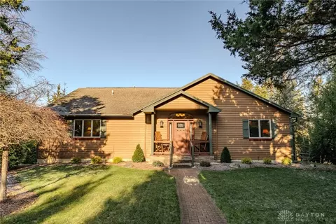 7653 Wastler Rd, Clayton, OH 45315