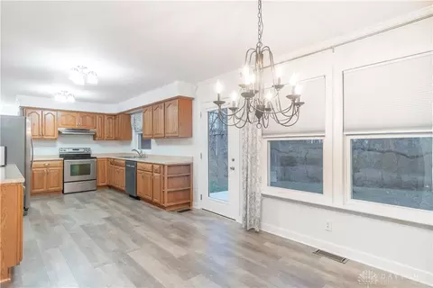 1802 Broadway Ave, Sidney, OH 45365 photo 10