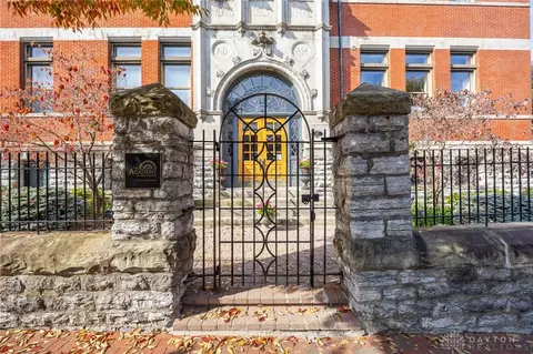 1125 St Gregroy #401, Cincinnati, OH 45202