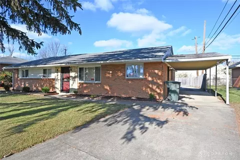 4871 Becker Dr, Dayton, OH 45417 photo 4