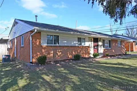 4871 Becker Dr, Dayton, OH 45417 photo 3