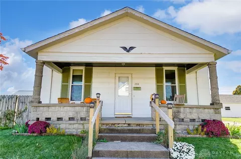 204 W 1st St, Arcanum, OH 45304