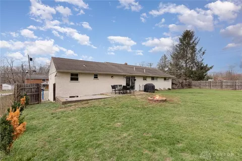Exterior - 7340 Eyler Dr, Springboro, OH 45066 photo 4 of 6