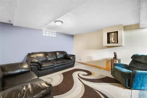 2031 Ewalt Ave, Dayton, OH 45420 photo 27