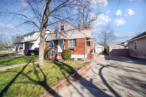 2031 Ewalt Ave, Dayton, OH 45420 photo 3
