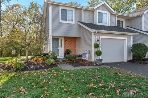 1214 Bay Harbour Cir, Dayton, OH 45458