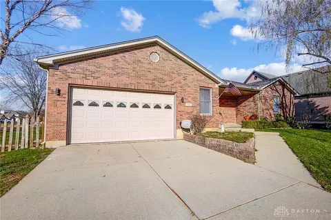 5403 Zachary Ln, Dayton, OH 45424