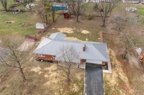 View/Area - 2841 Oxford Dr, Springfield, OH 45506 photo 2 of 3