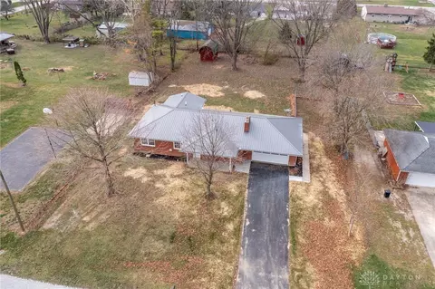 View/Area - 2841 Oxford Dr, Springfield, OH 45506 photo 3 of 3
